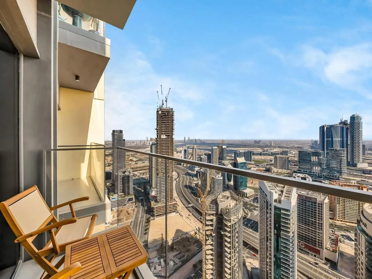 Burj Royale Dubai Downtown Apartment