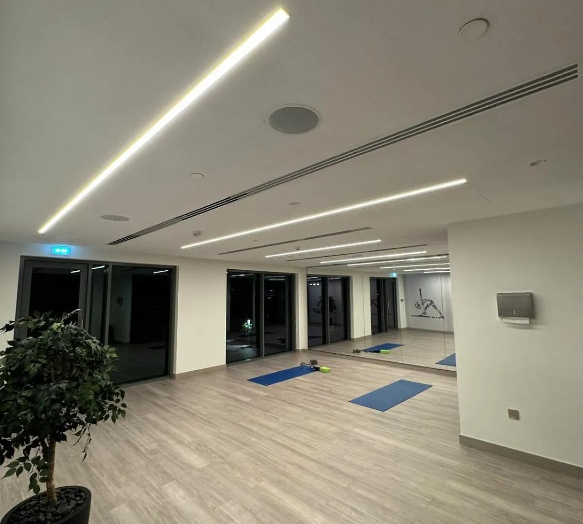 Burj Royale Dubai Downtown Apartment